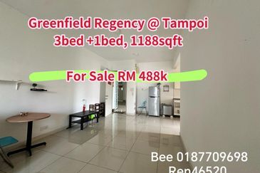 Dedaun Hijau (Greenfield Regency)