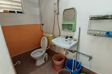 Taman Pulai Utama Flat