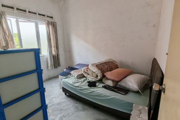 Taman Pulai Utama Flat