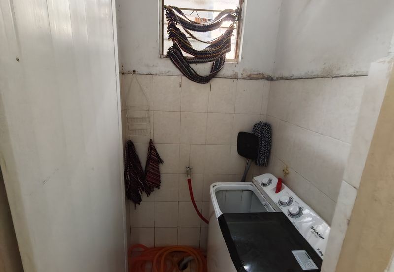 Taman Pulai Utama Flat