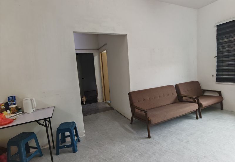 Taman Pulai Utama Flat