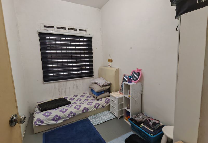 Taman Pulai Utama Flat