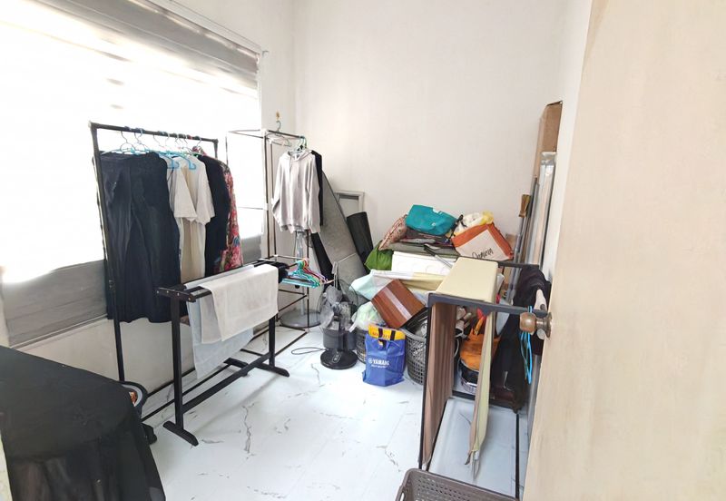 Taman Pulai Utama Flat