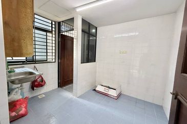 Mewah View Luxurious Apartments