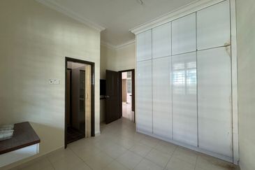 Taman Sri Pekan Nanas