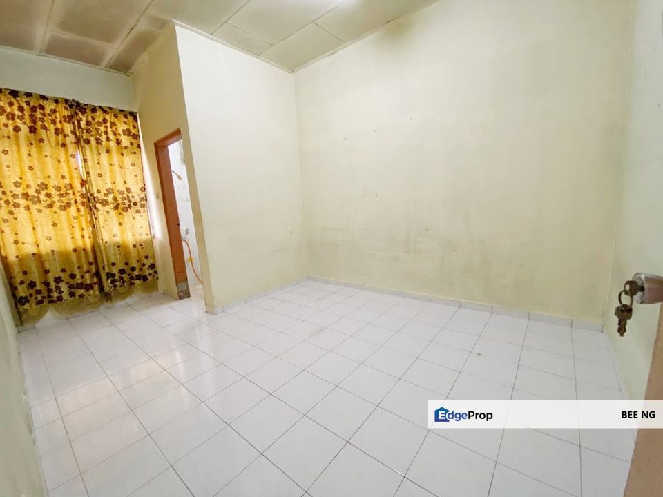 Senai Utama Single Storey Terrace 22x70 Full Loan super value ❗❗, Johor, Senai