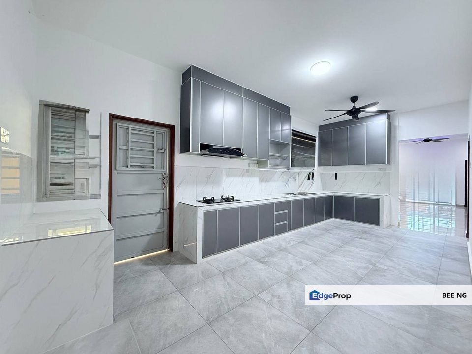 Taman Nusantara Prima @ Gelang Patah 2 storey cluster super value tiptop condition for sale , Johor, Gelang Patah