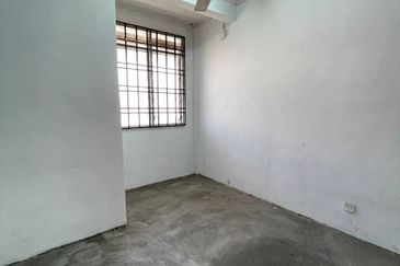 Sri Bayu Apartment
