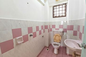 Sri Impian Apartment, Larkin Perdana