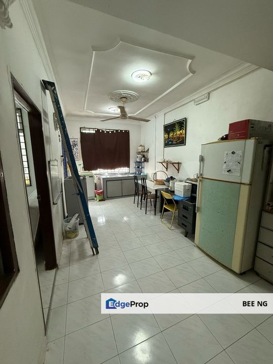 Taman Universiti Jalan Kejayaan Single Storey Terrace House for sale Full Loan , Johor, Skudai