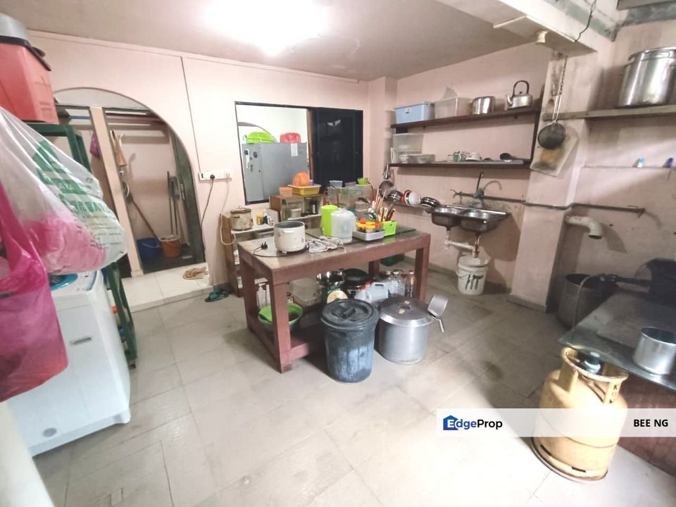 Taman Damai Jaya Jalan Makmur 2 storey terrace full loan best deal , Johor, Skudai