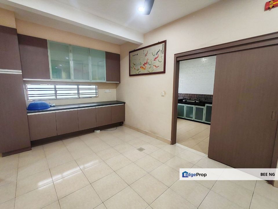 Nusa Idaman 6 End Lot 34x80 2 storey terrace Renovate for sale , Johor, Nusajaya