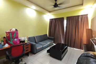 Seasons Luxury Apartments @ Amara Larkin