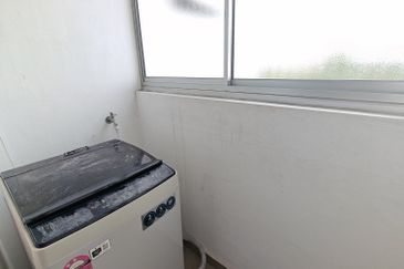 Seasons Luxury Apartments @ Amara Larkin