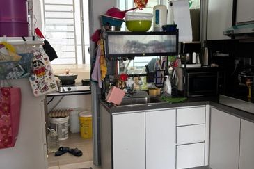 SKS Habitat Apartment, Larkin