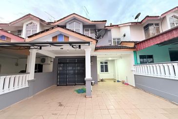 Bandar Putra Kulai (1b04 Arcela 2)