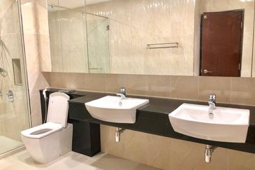 Paragon Suites @ CIQ