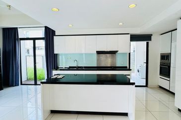 Avira Garden Terraces @ Medini