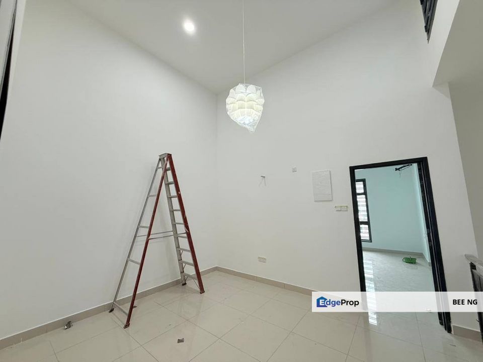 Mutiara Maju Mutiara Rini Brand New 2 storey terrace partially furnish , Johor, Skudai