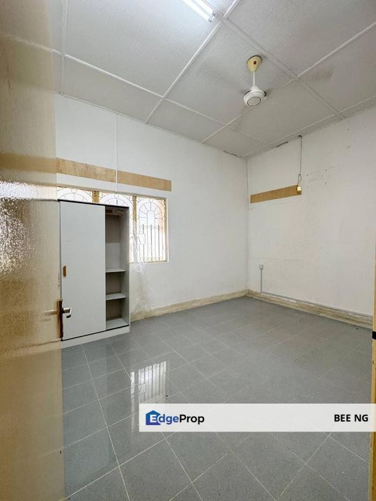 Taman Sentosa JB Town Single Storey Semi D Corner Lot Unblock for sale , Johor, Johor Bahru