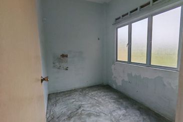 Taman Pulai Utama Flat