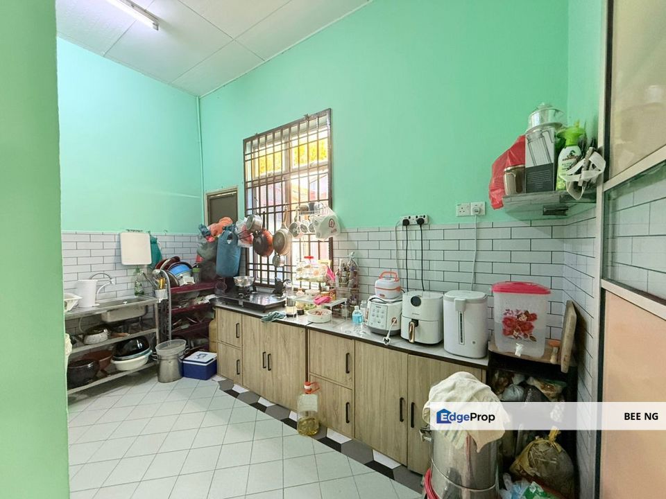 Nusa Bestari NB2 End Lot Single Storey 30x70 Full Loan Best Deal , Johor, Skudai