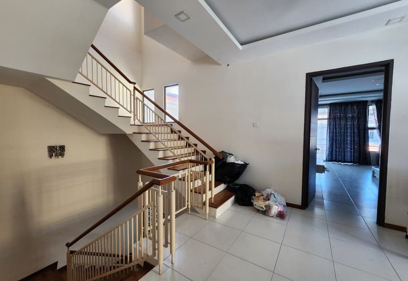 Bandar Baru Seri Alam