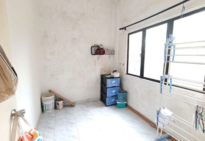 Taman Pulai Utama Flat