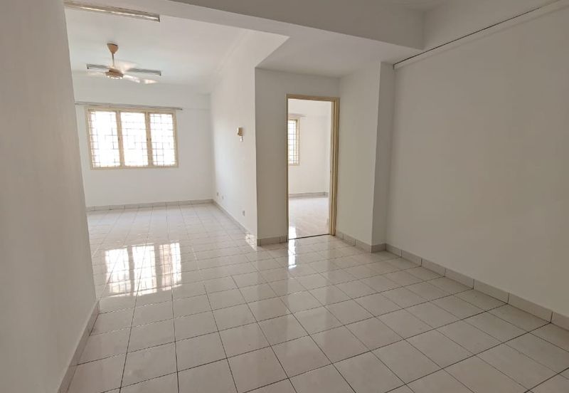 Pangsapuri Persiaran Tanjung