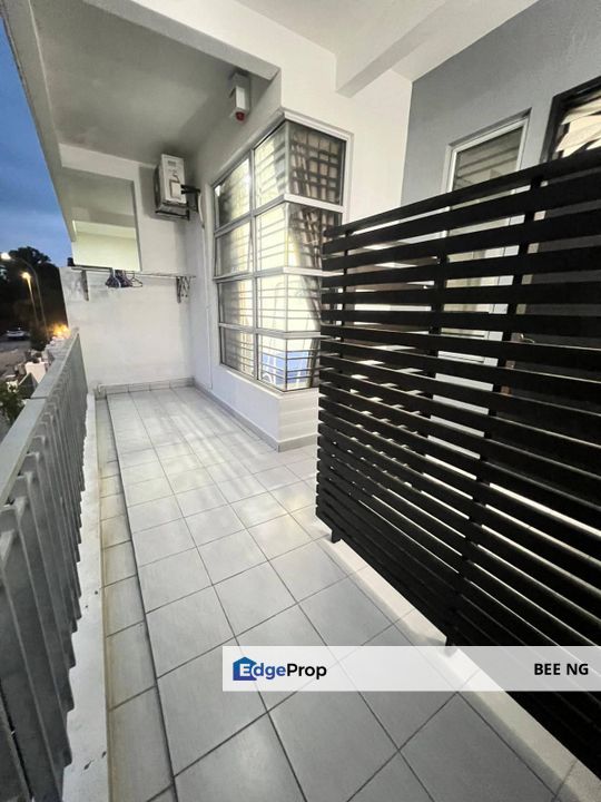 Imperial Jade Residenz Seria Alam 2.5 storey terrace partial furnish renovate g&g, Johor, Masai