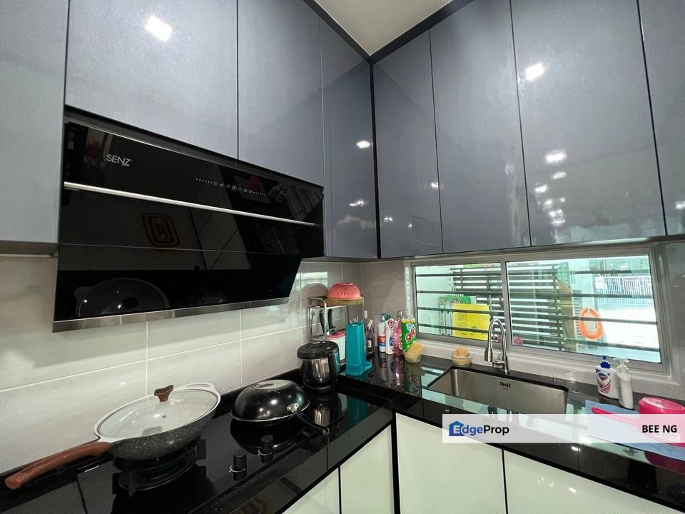 Imperial Jade Residenz 2 storey terrace renovate good condition , Johor, Masai