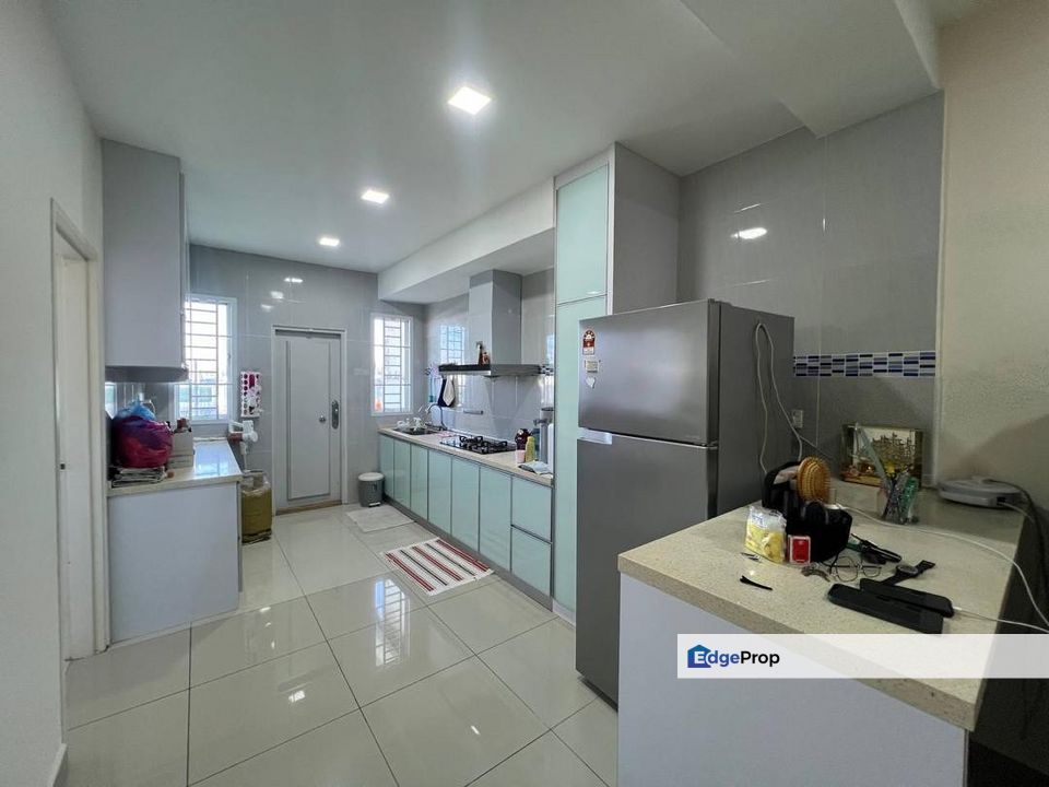Imperial Jade Residenz / 2 storey terrace / fully furnish / fully renovation, Johor, Masai