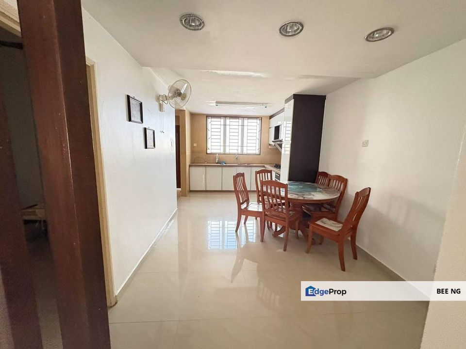 Taman Sri Pulai Perdana Double Storey 20x75 G&G Fully Renovated , Johor, Skudai