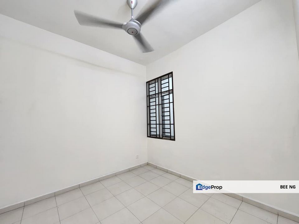 The Garden Residency @ Bandar seri Alam 2 storey terrace 22x75 below market price , Johor, Masai