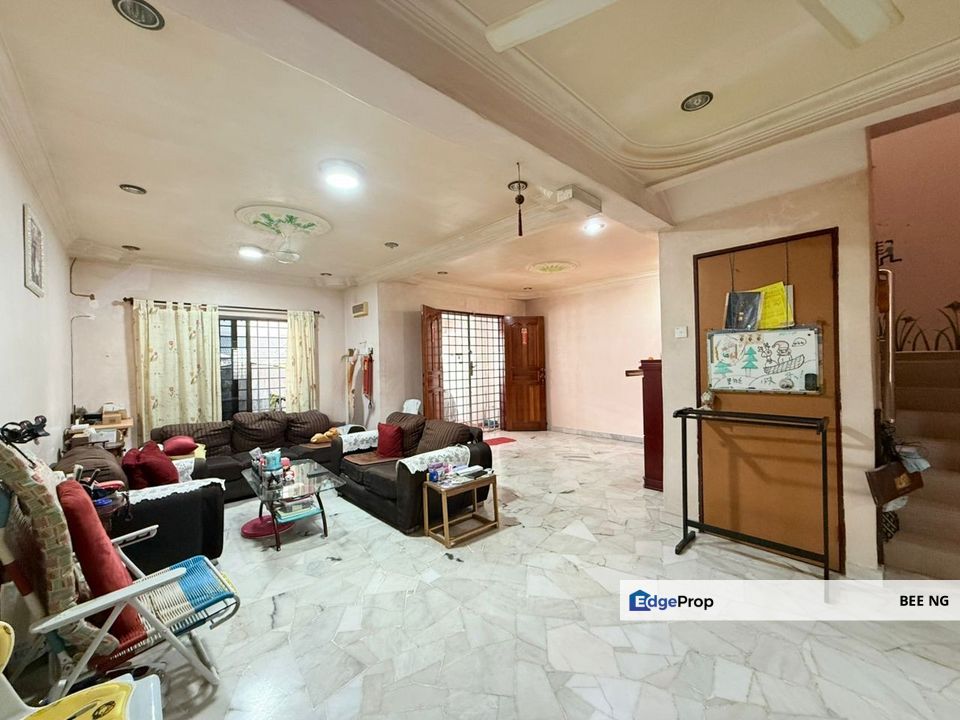 Taman Sri Pulai Jalan Meranti 2 storey terrace good condition renovate full loan  , Johor, Skudai