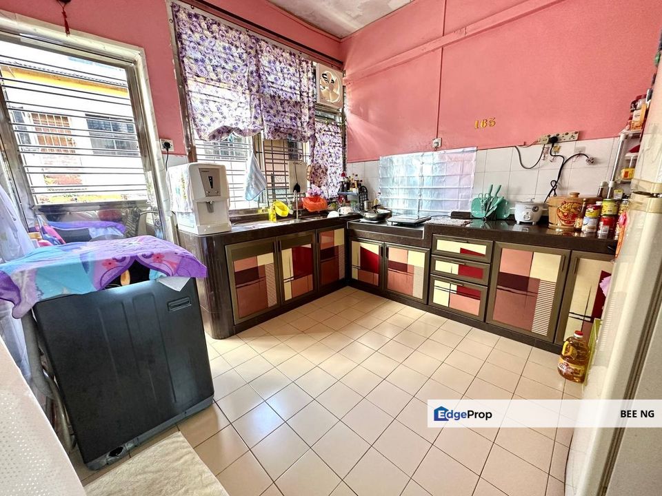 Taman Universiti Jalan Kebangsaan 2 storey terrace nearby pasar ,bus stataion ,shop lot, Johor, Skudai