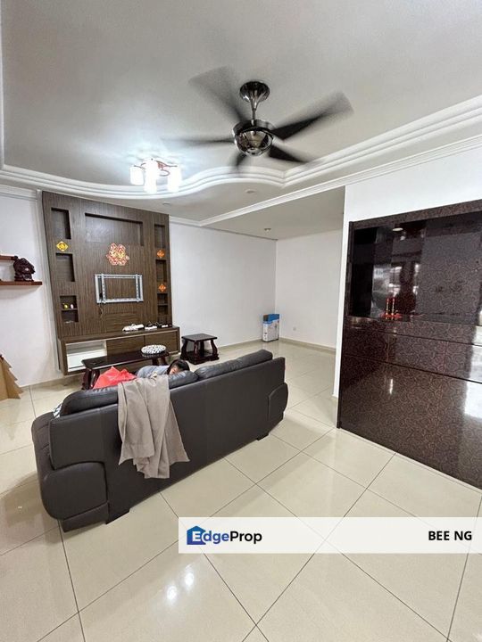 Taman Mutiara Rini Jalan Utama 2 storey terrace fully furnished for rent, Johor, Skudai