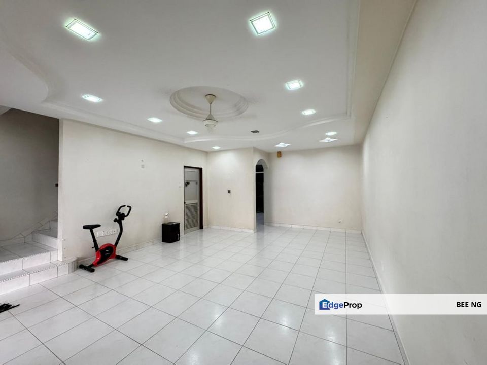 Bukit Indah Jalan Indah 9 / Double storey terrace / partial furnish / nego , Johor, Johor Bahru