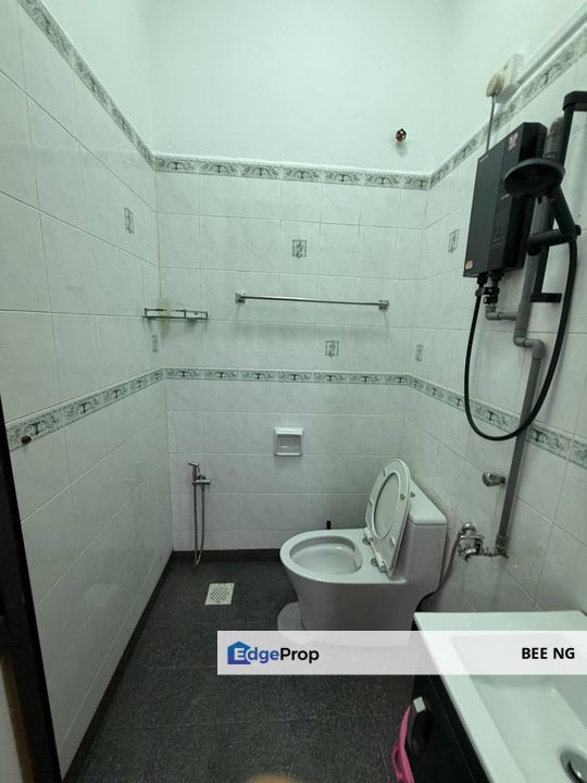 Bukit Indah 19 Double Storey Terrace 20x70 Fully Renovate super value, Johor, Johor Bahru