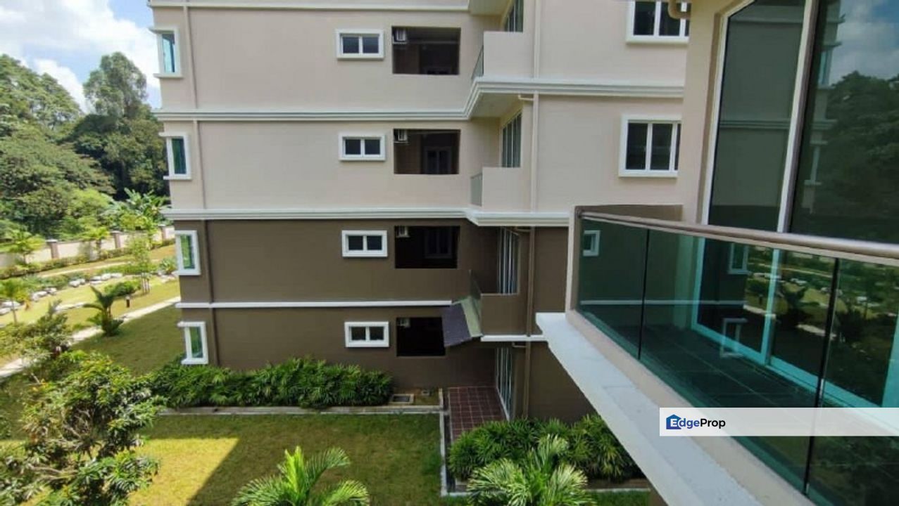 Larkin Residence 2 / Larkin / 3bedroom / townhouse / super value / full loan , Johor, Johor Bahru