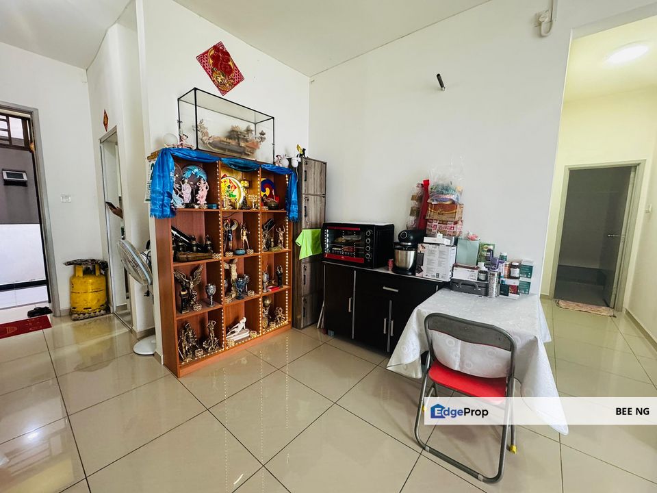 Season Luxury Apartment @ Larkin 2bedroom full loan cash back , Johor, Johor Bahru