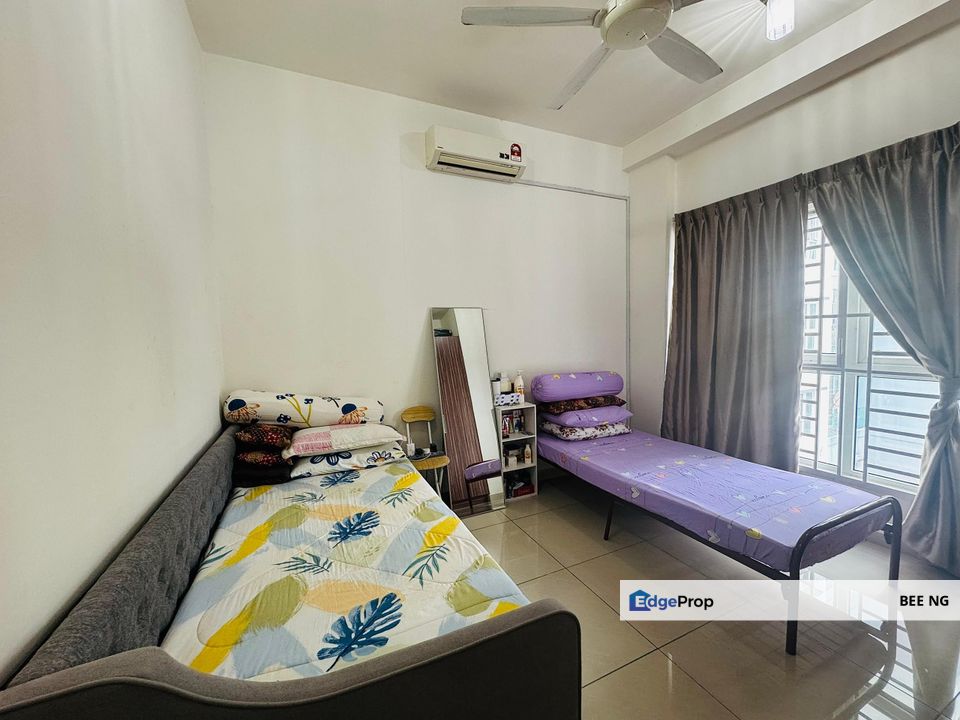 Season Luxury Apartment @ Larkin 2bedroom full loan cash back , Johor, Johor Bahru