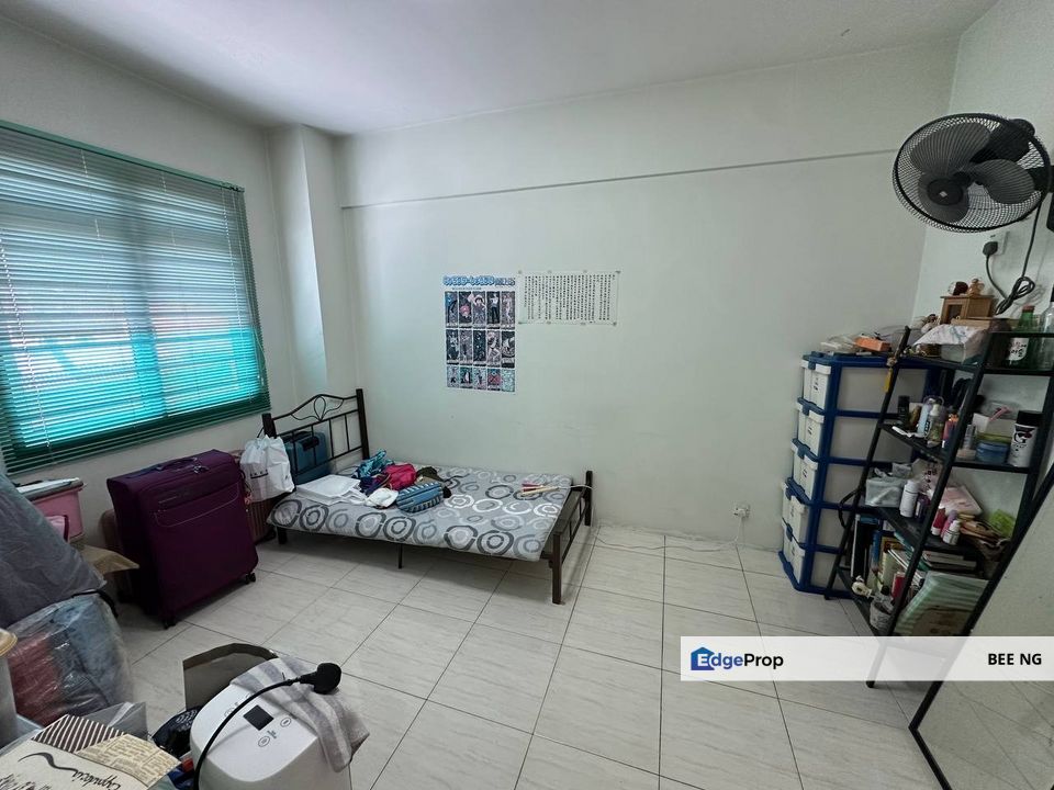 Pulai View @ Tampoi good condition full loan , Johor, Johor Bahru