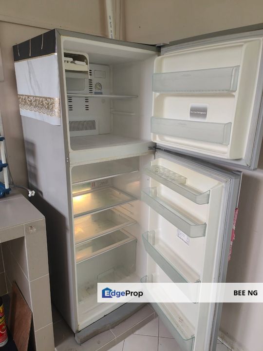 UTM Skudai @ Pulai Utama Taman Universiti Flat 850sqft Partial Furnish, Johor, Skudai