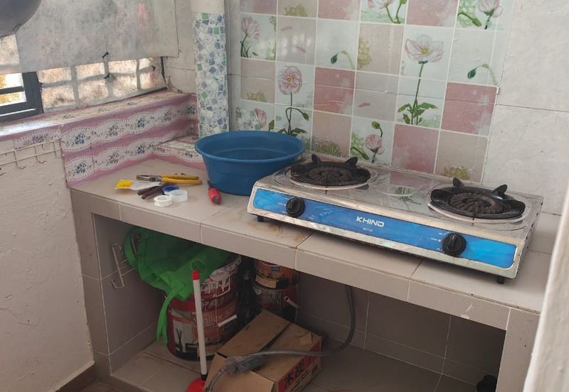 Taman Pulai Utama Flat