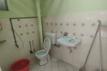 Taman Pulai Utama Flat