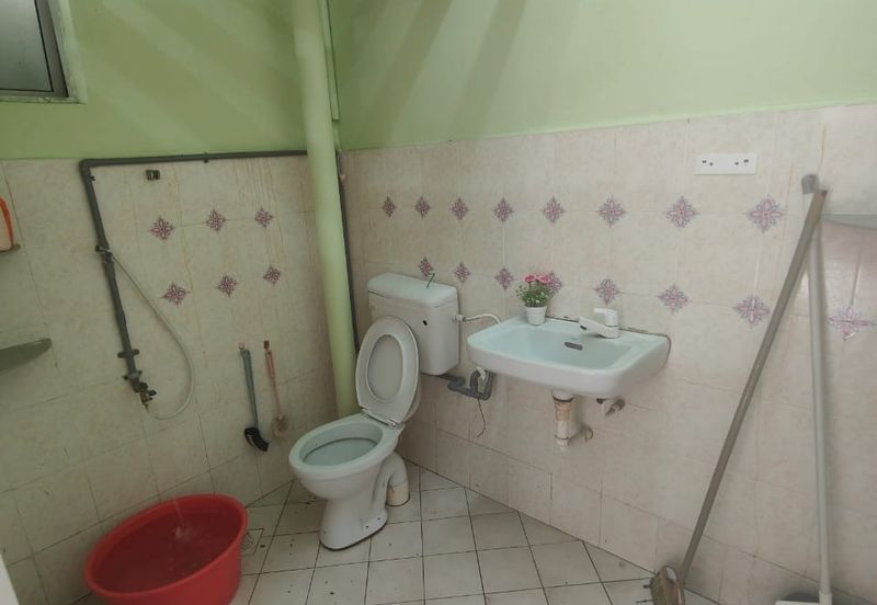 Taman Pulai Utama Flat