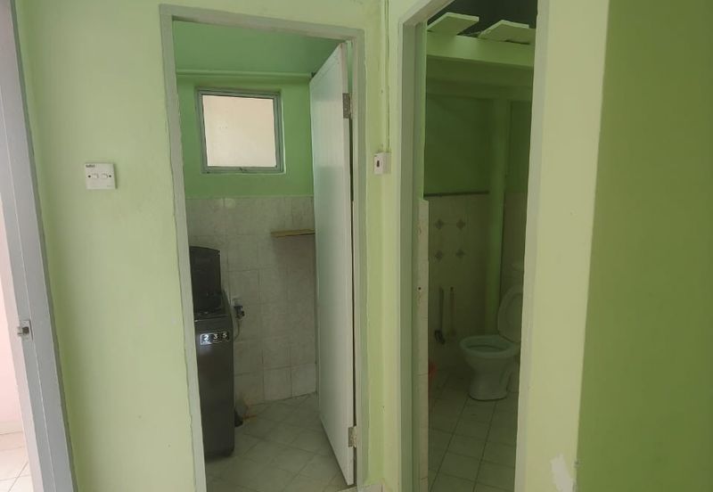 Taman Pulai Utama Flat