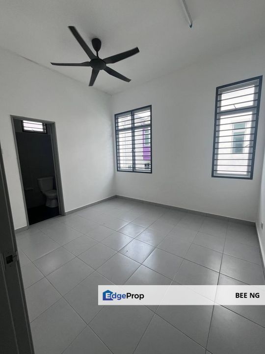 Pulai Mutiara Kangkar Pulai 2 storey cluster good condition for rent , Johor, 
