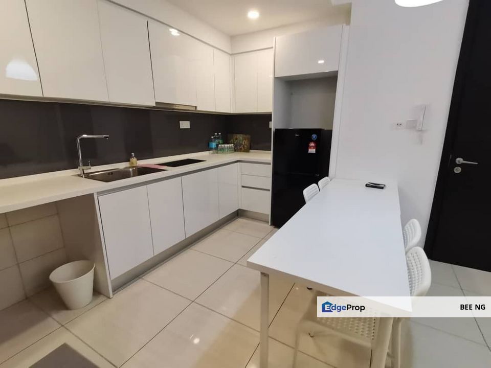 Almas Suites Puteri Harbour Iskandar Puteri Studio Fully Furnish , Johor, 